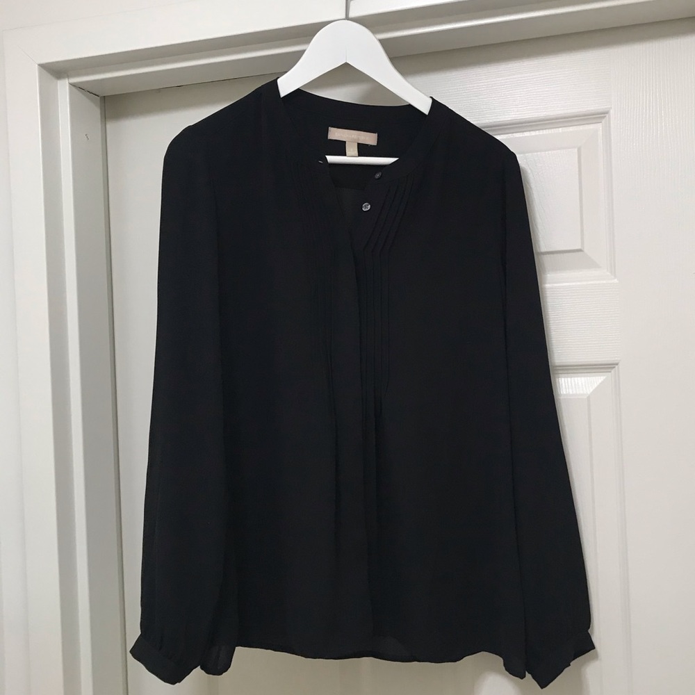 Banana Republic Piped V-Neck Blouse